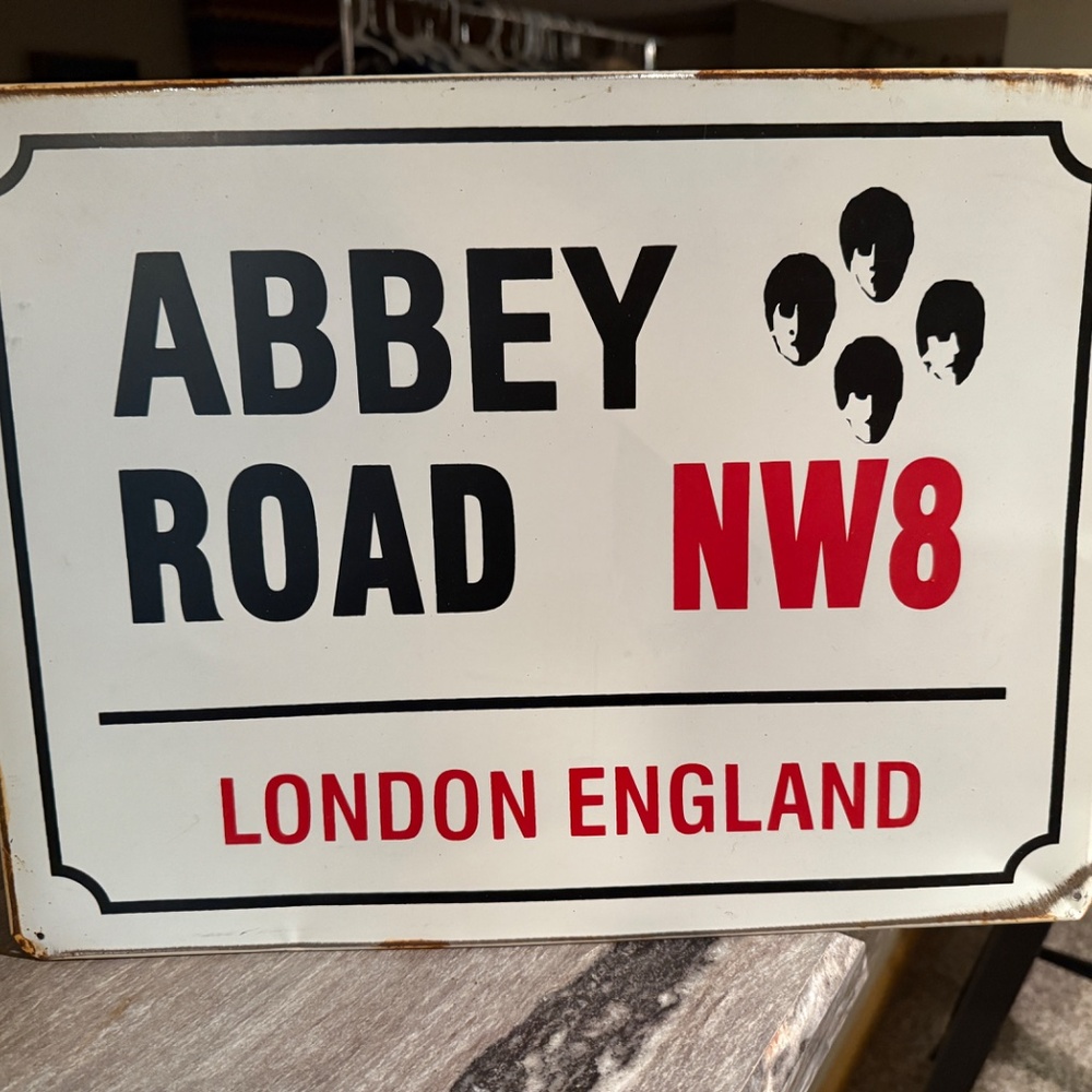Tin Abbey Road Sign - Picture 2 of 2